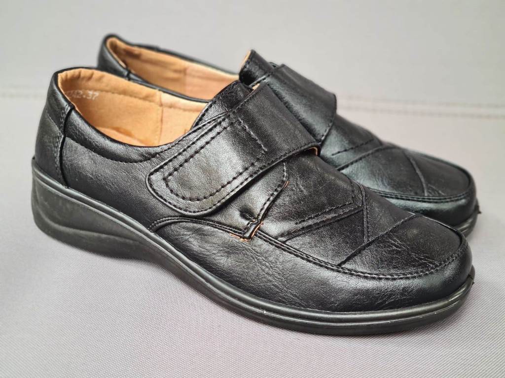 Pantofi dama negri Patricia