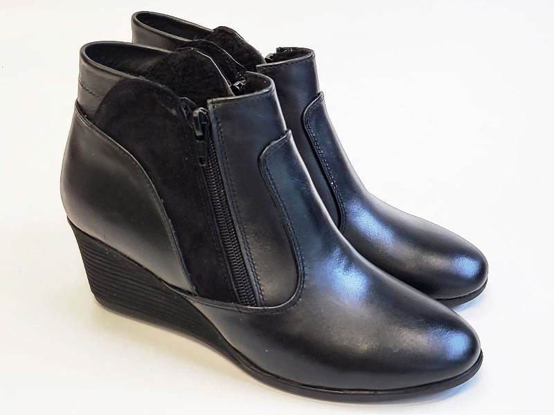 Ghete dama piele negre Sala
