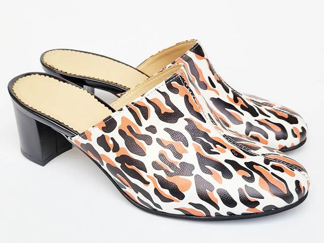 Saboti dama piele animal print Tina