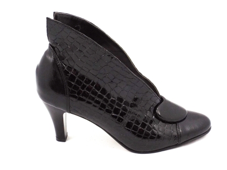 Ghete dama piele negre Sanda