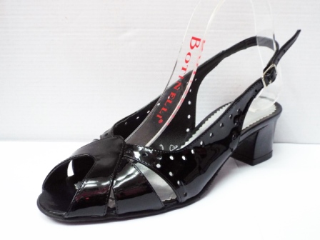 Sandale dama negre din piele naturala, perforate, cu toc de inaltime medie