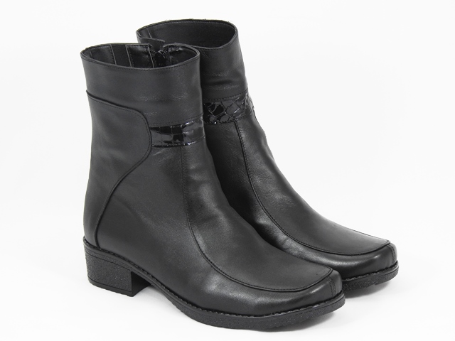 Ghete dama piele negre Dana