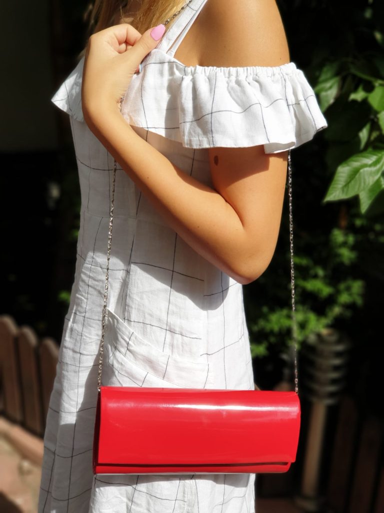 Clutch dama rosu Ariana