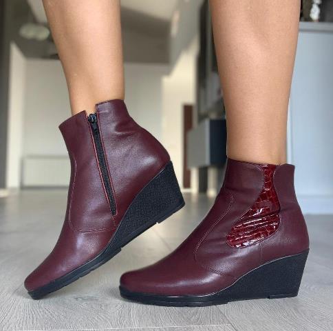 Ghete dama piele visinii Adina2
