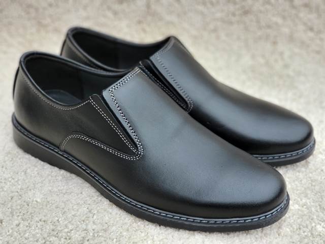 Pantofi barbati piele negri Toma